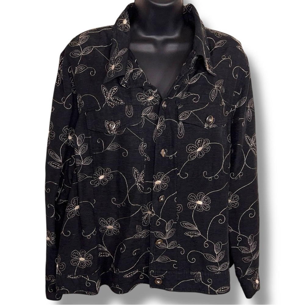 Vintage 1X Carole Little Silk Black Beige Embroidered Floral Button Up Jacket